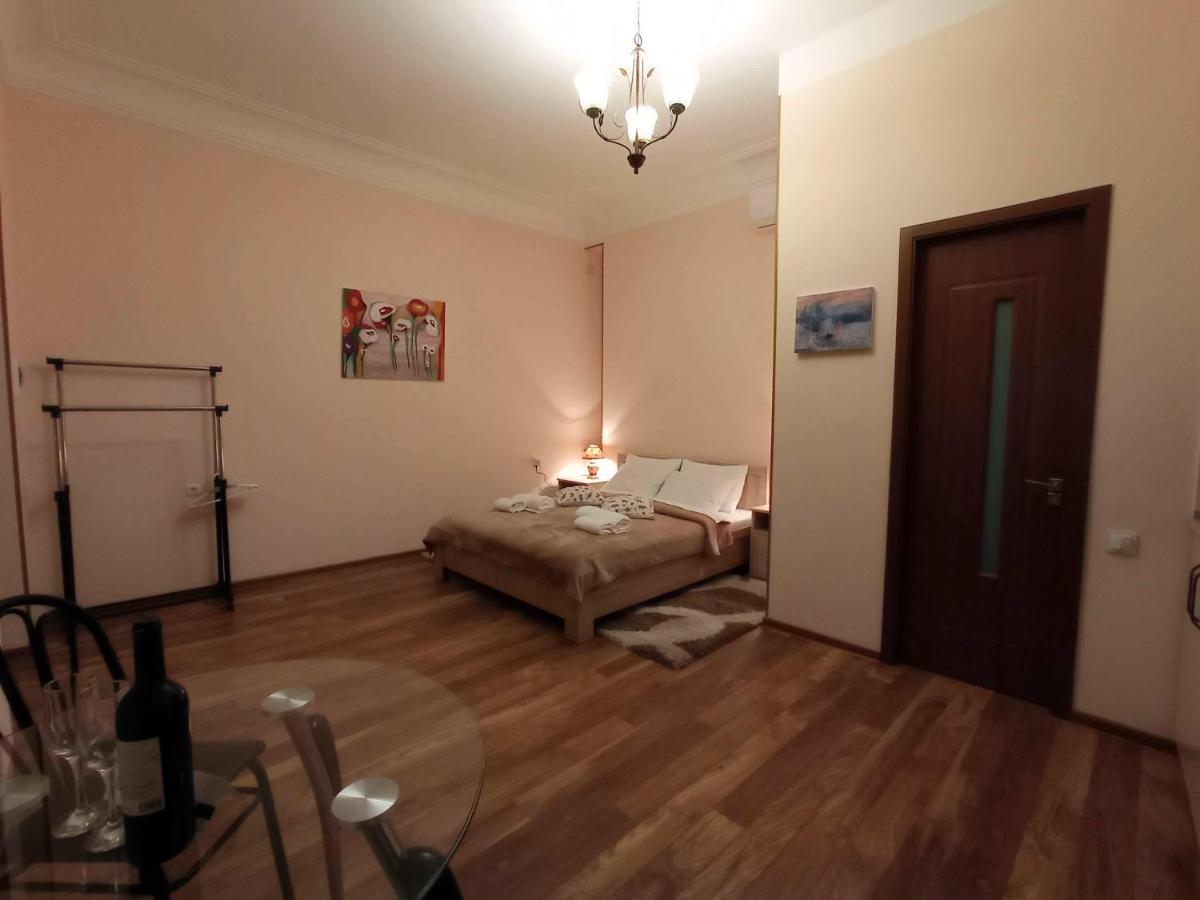 La Maison #7 Tbilisi Luaran gambar