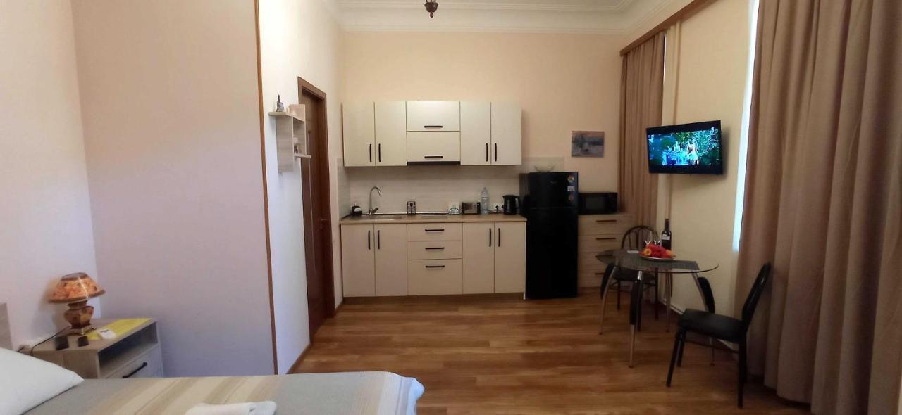 La Maison #7 Tbilisi Luaran gambar